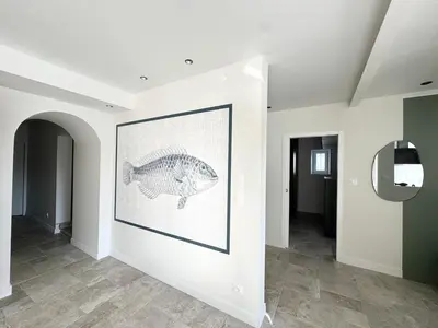 Plan de l'établissement Superbe maison rénovée en plein coeur de Sainte Marine