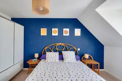Un ou plusieurs lits dans un hébergement de l'établissement Duplex pour 4 proche du port - 500m de la plage