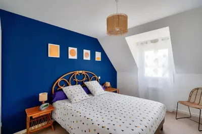 Un ou plusieurs lits dans un hébergement de l'établissement Duplex pour 4 proche du port - 500m de la plage