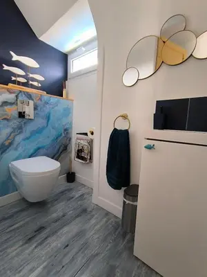 Salle de bains dans l'établissement Au calme, maison en pierres proche de la plage