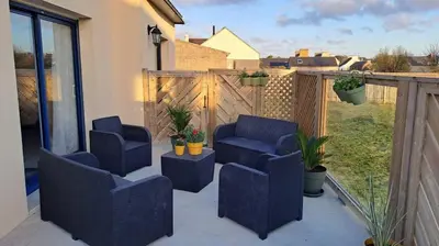 Coin salon dans l'établissement Maison pour 6 avec jardin à 500 m de la plage
