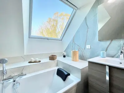 Salle de bains dans l'établissement Villa Breizh - Front de mer - Accès plage - 8 personnes