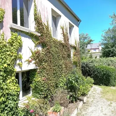 La Corniche-Maison vue mer avec grand jardin