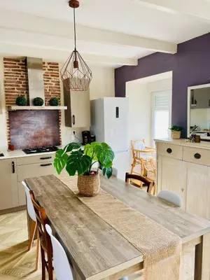 Cuisine ou kitchenette dans l'établissement La maison du Cordonnier