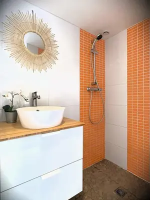Salle de bains dans l'établissement Ty Jeanne-Maison bretonne avec jardin proche mer