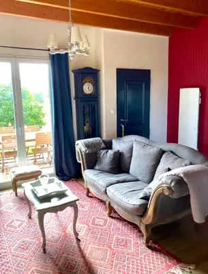 Coin salon dans l'établissement 