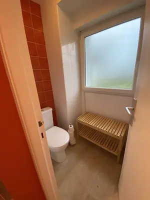 Salle de bains dans l'établissement Le Corail, T2 proche plage de Morgat