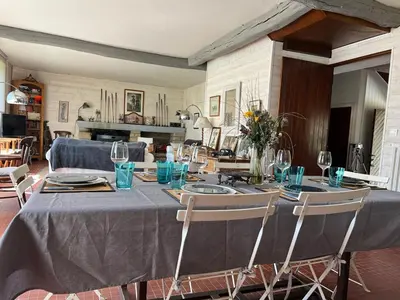 Coin salon dans l'établissement Maison familiale au cœur du golf de Cornouaille