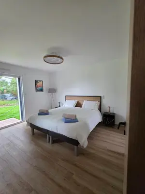 Un ou plusieurs lits dans un hébergement de l'établissement Villa Babalélé, Fouesnant