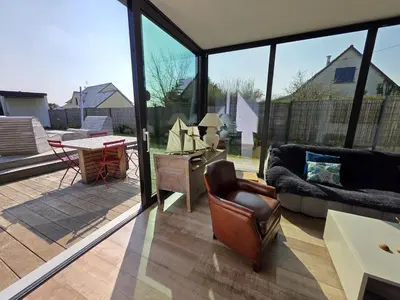 Coin salon dans l'établissement charmante maison avec jardin clos sur les dunes de Sainte Marguerite avec SPA en option