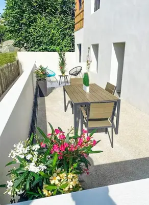 Balcon ou terrasse dans l'établissement Appartement avec grande terrasse