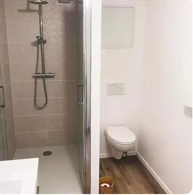 Salle de bains dans l'établissement Appartement avec grande terrasse