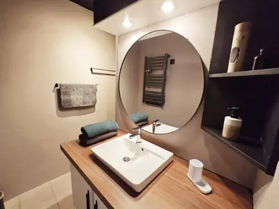 Salle de bains dans l'établissement L'Instant Morlaisien