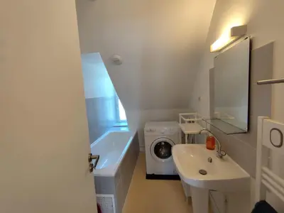 Salle de bains dans l'établissement El pisito Quimperois duplex 2 chambres coeur de ville