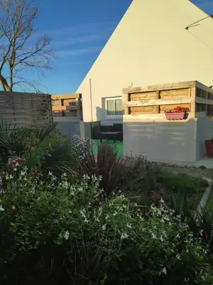 Jardin de l'établissement KASTELL MOR - SANTEC - proximité ROSCOFF