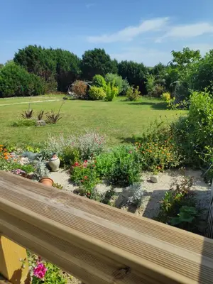 Jardin de l'établissement Kastell-Mor 2 chambre d'hôtes à Santec