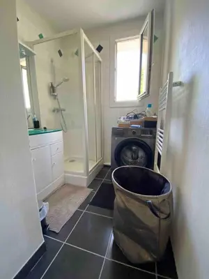 Salle de bains dans l'établissement Appartement centre-ville Quimper