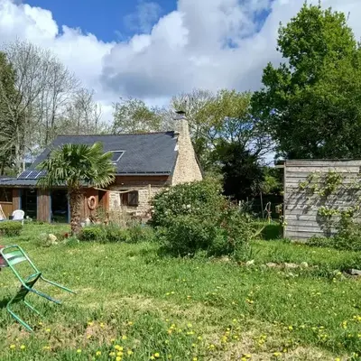 Chambre paisible avec jardin à la campagne en Finistère sud