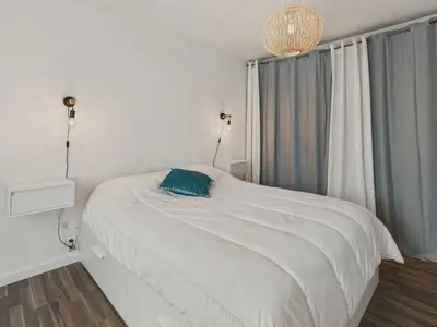 Un ou plusieurs lits dans un hébergement de l'établissement Jolie maison avec jardin et terrasse pour 4