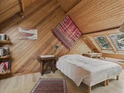 Un ou plusieurs lits dans un hébergement de l'établissement Grande maison vue mer et acces plage direct pour 7