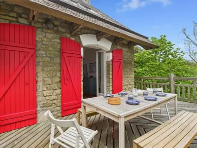 Balcon ou terrasse dans l'établissement Grande maison vue mer et acces plage direct pour 7