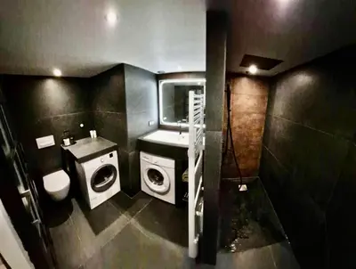 Salle de bains dans l'établissement Studio Chic avec Terrasse Privée et Vue Falaise
