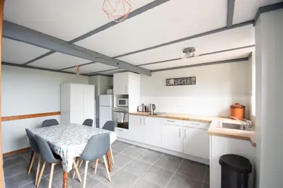 Cuisine ou kitchenette dans l'établissement Gites de la Foret du Huelgoat