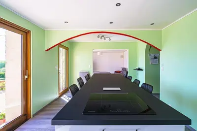 Espace de conférence ou salle de réunion dans l'établissement La Villa des Vagues - vue mer proche de la plage