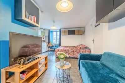 Coin salon dans l'établissement Bleunienn - Studio au cœur du centre-bourg