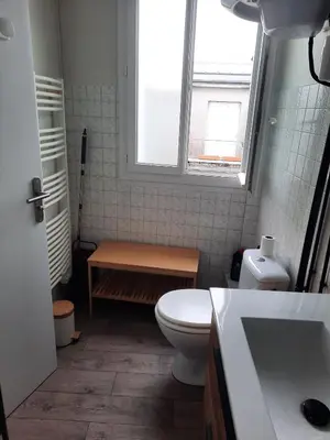Salle de bains dans l'établissement Rent studio 25 m2 city center, Brest