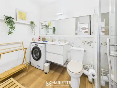 Salle de bains dans l'établissement -Ocean- Studio renove avec parking et vue mer