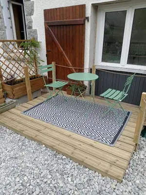 Terrasse ou espace extérieur de l'établissement Le Nid du rouge-gorge