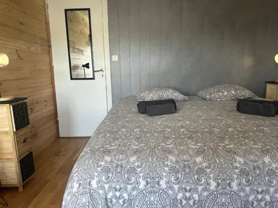Un ou plusieurs lits dans un hébergement de l'établissement Belle maison au calme - accès GR34