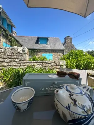 Balcon ou terrasse dans l'établissement Belle maison au calme - accès GR34