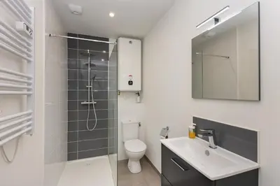 Salle de bains dans l'établissement T2 Kouign Amann