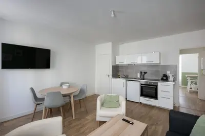 Cuisine ou kitchenette dans l'établissement T3 Far