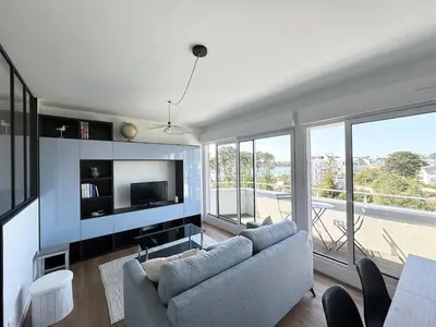 Coin salon dans l'établissement Appartement rénové vue mer, Bénodet