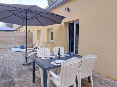 Terrasse ou espace extérieur de l'établissement Holiday Home in Telgruc-sur-Mer by Sandy Beach