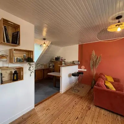 Bel appartement avec jardin à la campagne