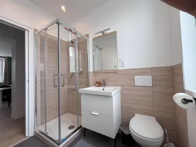 Salle de bains dans l'établissement Logements centre Bourg
