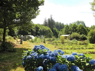 Jardin de l'établissement Résidence Bretonne au Coeur d'un Grand Domaine