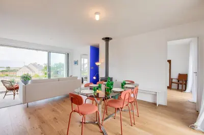 Coin salon dans l'établissement 100m plage - Vue mer - Superbe maison pour 6