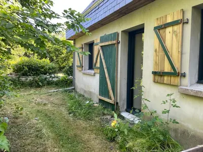 Jardin de l'établissement Petit gîte cosy proche de la mer, jardin privatif