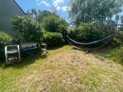Jardin de l'établissement Petit gîte cosy proche de la mer, jardin privatif