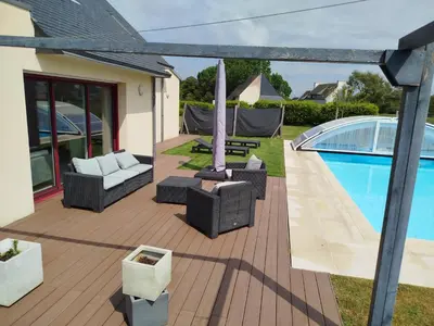 Piscine de l'établissement Grande maison familiale ou située à proximité