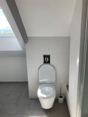 Salle de bains dans l'établissement Gîte en campagne, idéal randonneurs