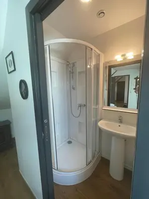 Salle de bains dans l'établissement Le Bouthiry