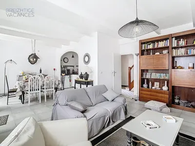 Coin salon dans l'établissement Maison Ty Gwen - Centre-ville avec jardin et proche de la plage