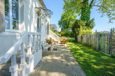 Jardin de l'établissement Ty Odet - Proximité du fleuve