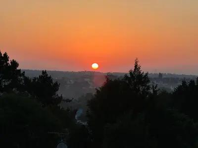 Lever ou coucher de soleil vu de le B&B/chambre d'hôtes ou à proximité